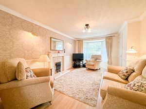 Photo 14- click for photo gallery